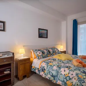 https://casa-trinacria-taormina.taorminaitalyhotels.com